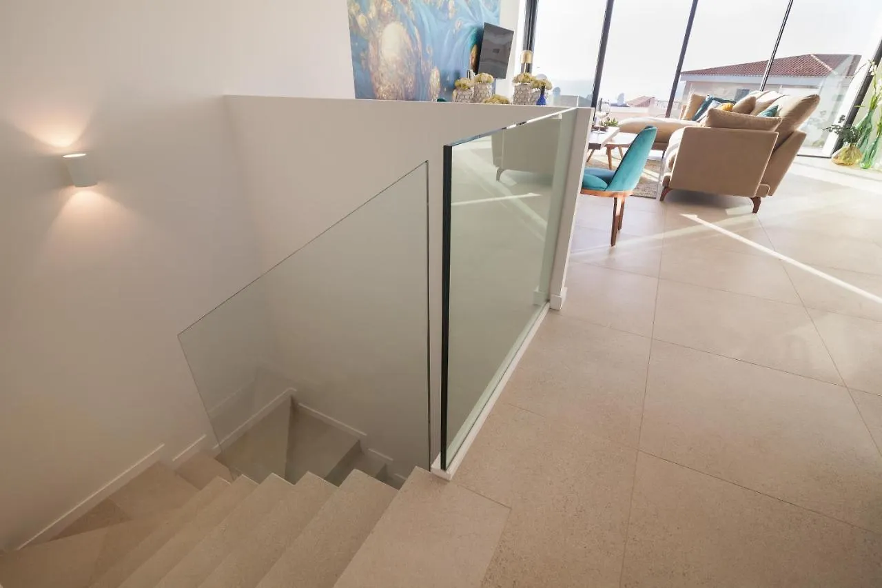 200M New A Villa With Private, Heated Pool And Amazing Ocean View 阿德耶