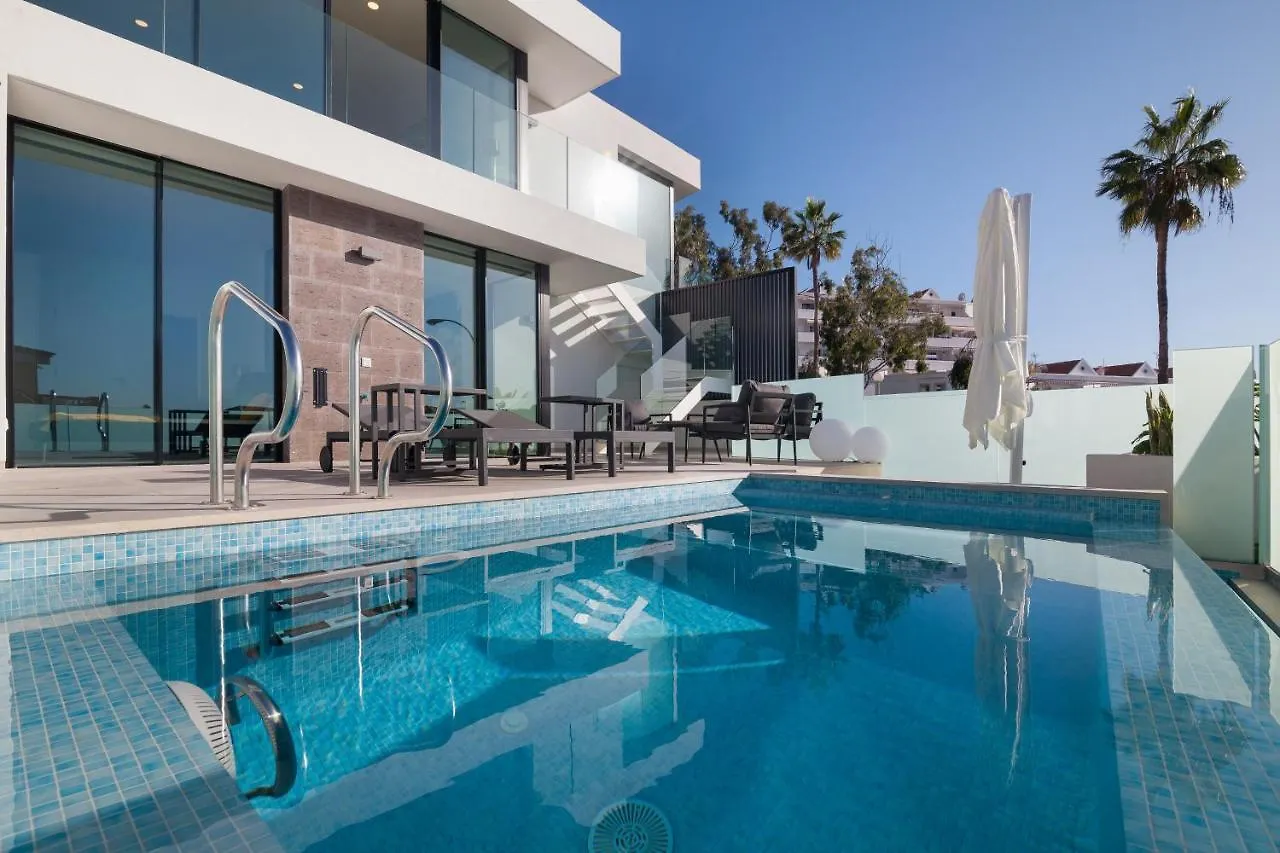 200M New A Villa With Private, Heated Pool And Amazing Ocean View Costa Adeje
